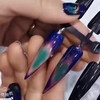 液晶变色美甲